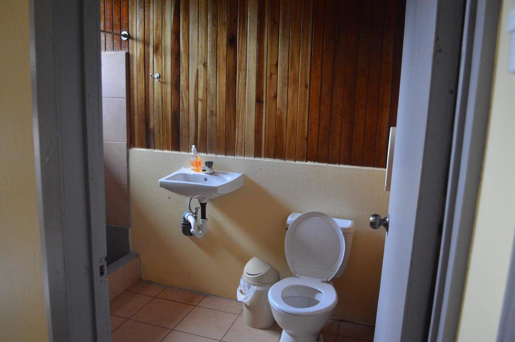 Islas Del Rio Hostel Tirimbina 객실 사진